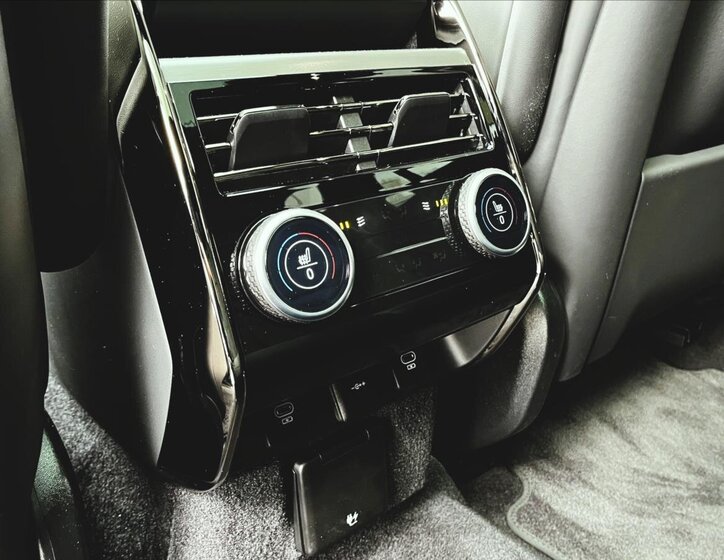 Land Rover Range Rover Sport 40