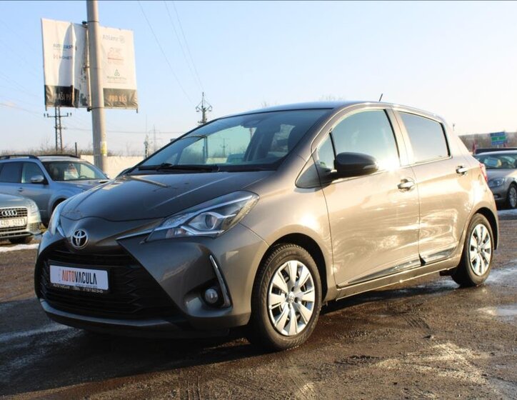 Toyota Yaris Hatchback 1,5 l 82 kw