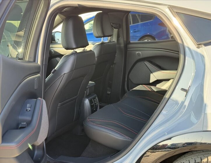 Ford Mustang Mach-E Hatchback 0,0 225 kw