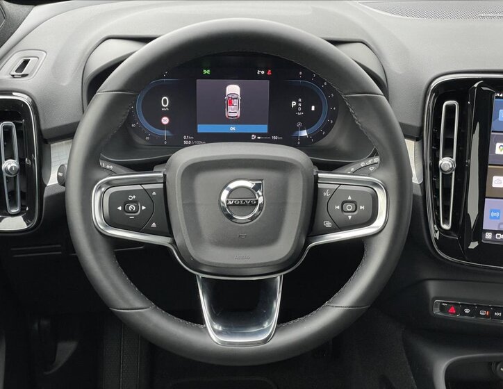 Volvo XC40 SUV 2,0 l 145 kw