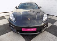 Porsche Panamera 4