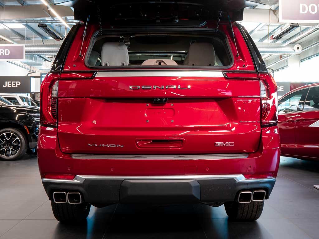 GMC Yukon SUV 6,2 l 313 kw