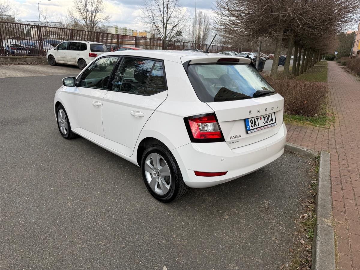 Škoda Fabia Hatchback 999,0 70 kw