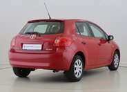 Toyota Auris 5