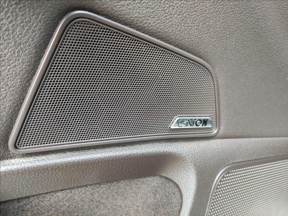 Škoda Superb Kombi 2,0 l 140 kw