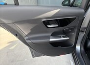 Mercedes-Benz Třídy C Sedan / Limuzína 2,0 l 147 kw