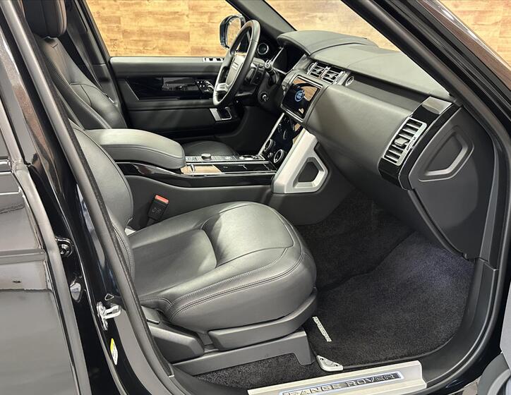 Land Rover Range Rover 6