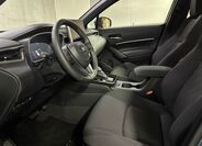 Toyota Corolla Cross 9