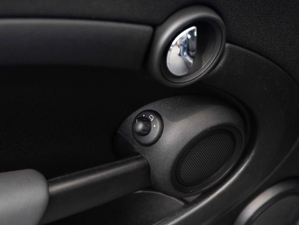 Mini Cooper Hatchback 1,4 l 70 kw