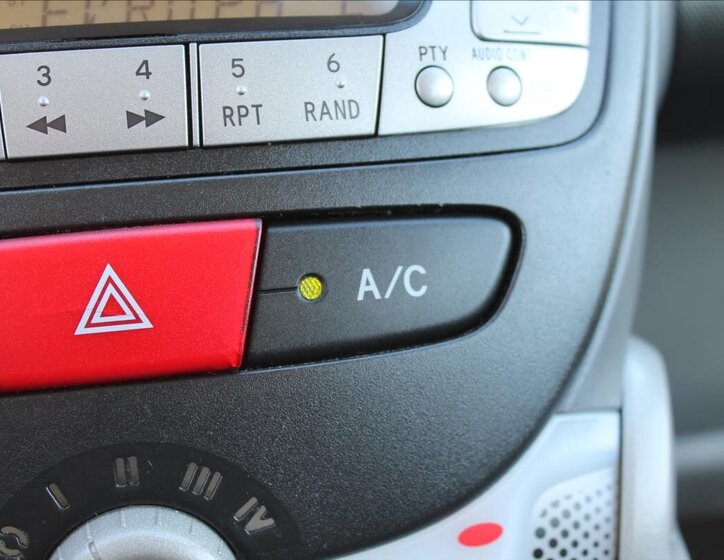 Toyota Aygo Hatchback 998,0 50 kw