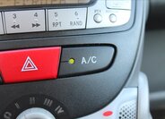 Toyota Aygo Hatchback 998,0 50 kw