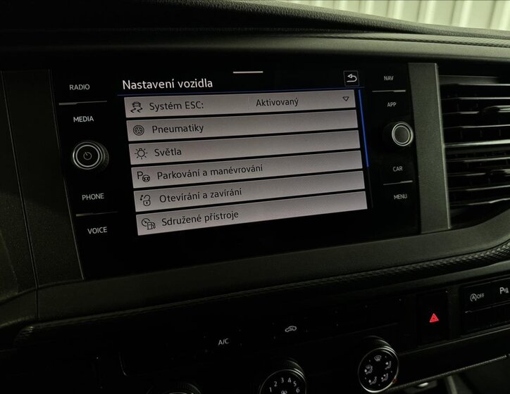 Volkswagen Transporter Ostatní 2,0 l 110 kw