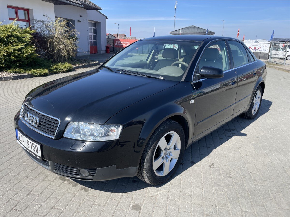 Audi A4 Sedan / Limuzína 1,8 l 110 kw