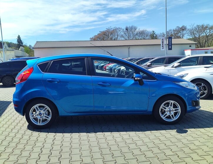 Ford Fiesta Hatchback 998,0 74 kw