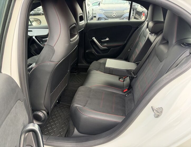 Mercedes-Benz Třídy A 14