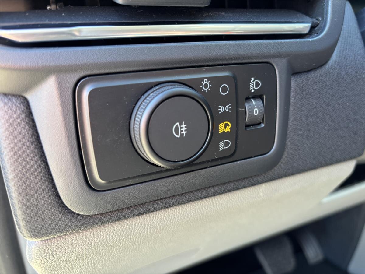 Ford Tourneo Custom Kombi 2,0 l 125 kw