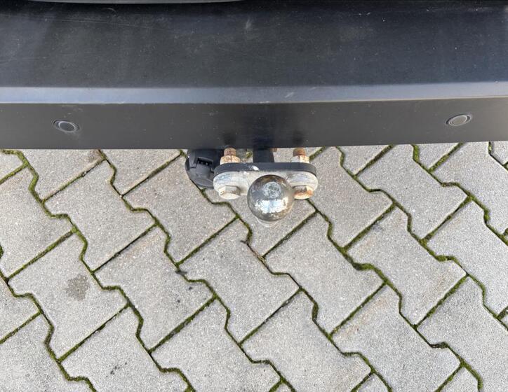 Ford Transit Connect 11