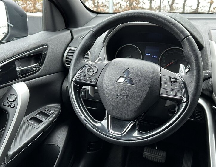 Mitsubishi Eclipse Cross SUV / Terénní 2,3 l 109 kw