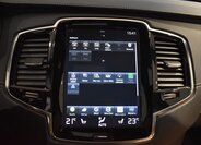 Volvo XC90 SUV / Terénní 2,0 l 177 kw