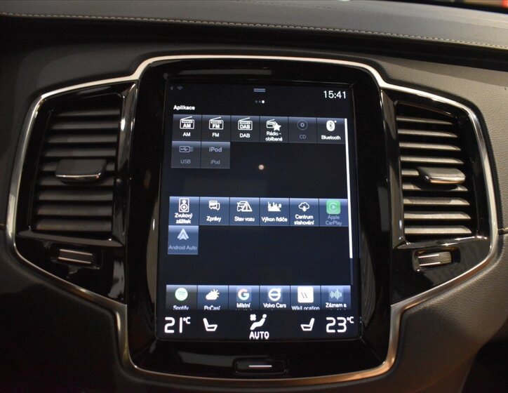 Volvo XC90 SUV / Terénní 2,0 l 177 kw