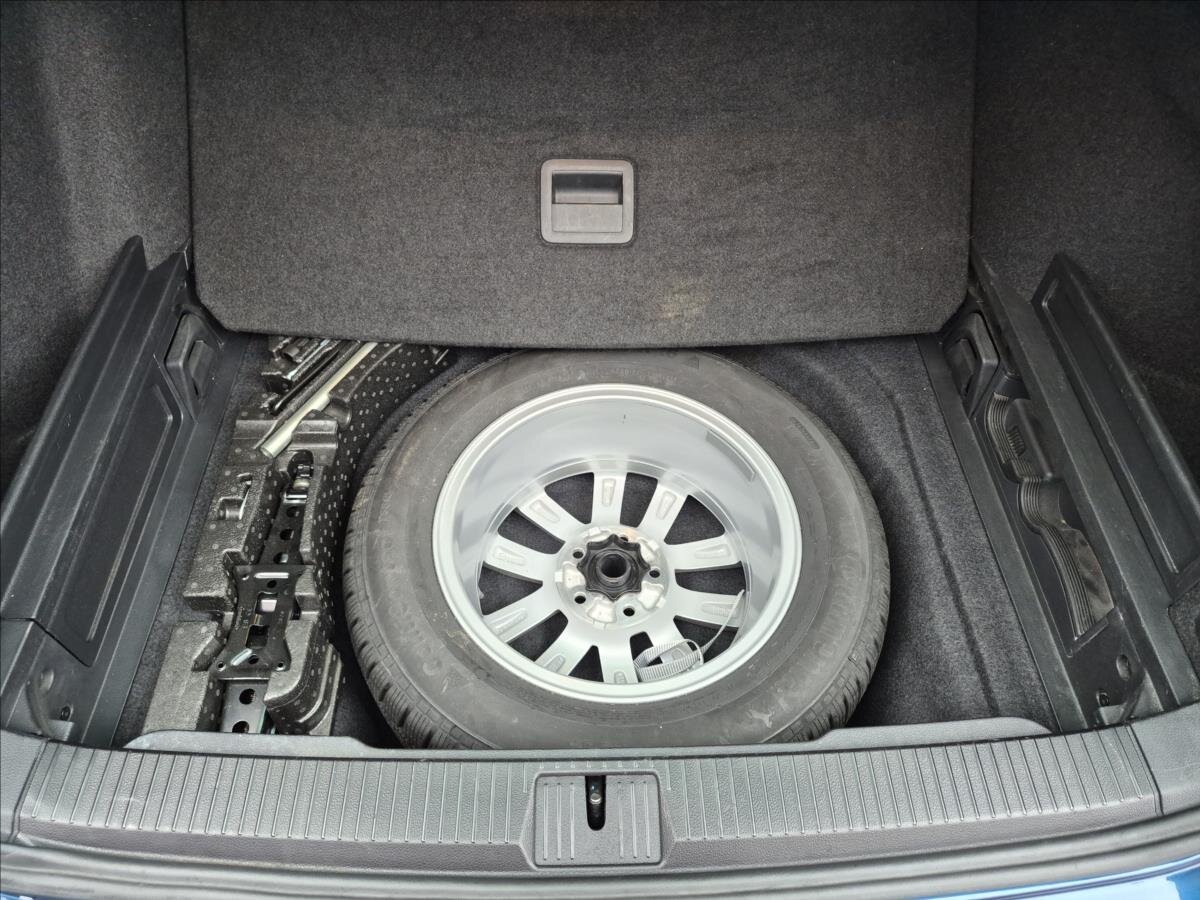 Volkswagen Passat Kombi 2,0 l 110 kw