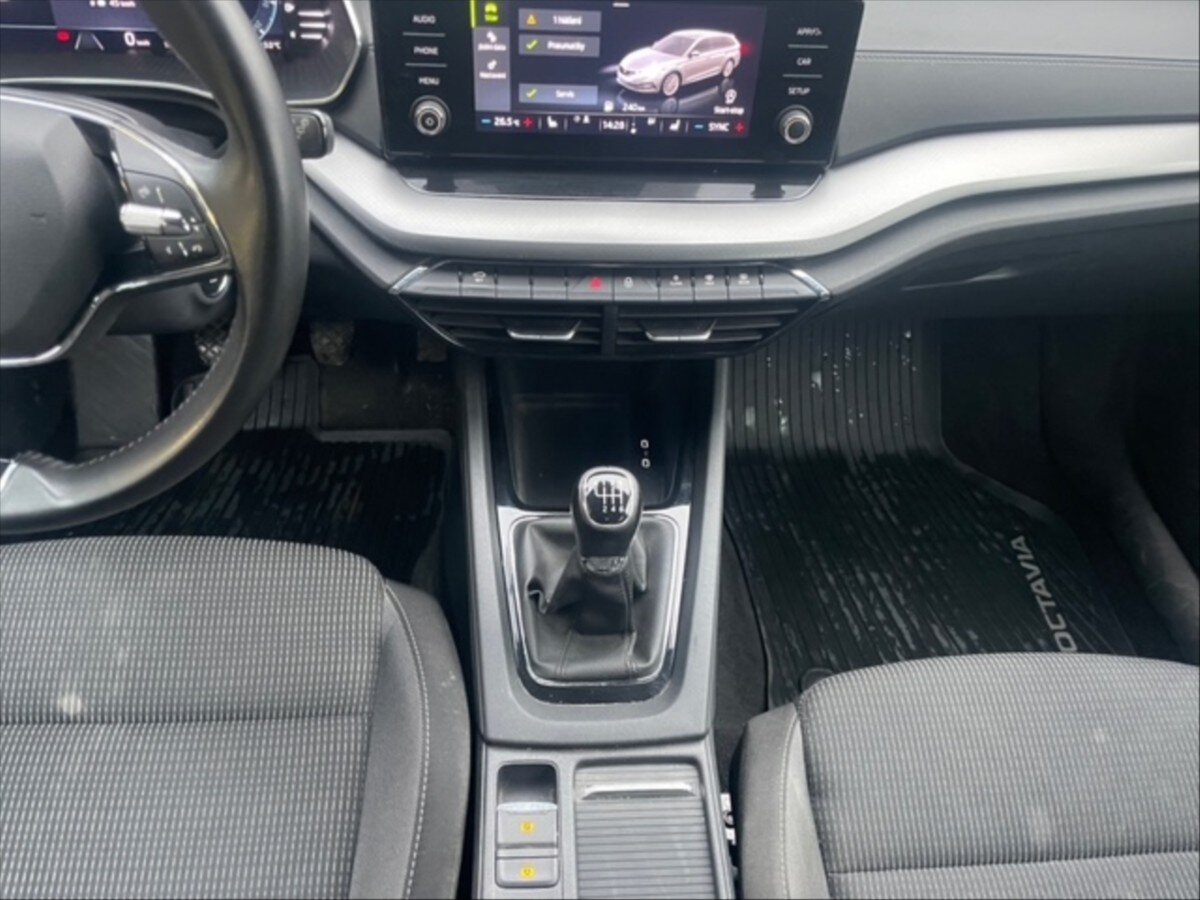 Škoda Octavia Kombi 2,0 l 85 kw