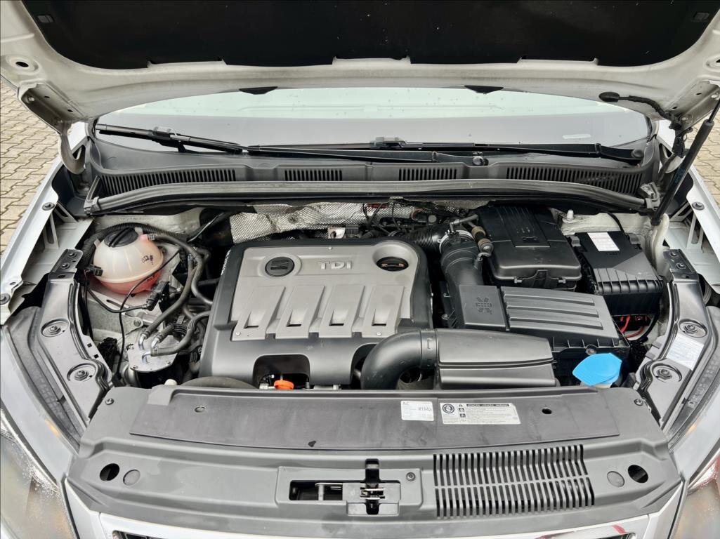 Seat Alhambra MPV 2,0 l 103 kw