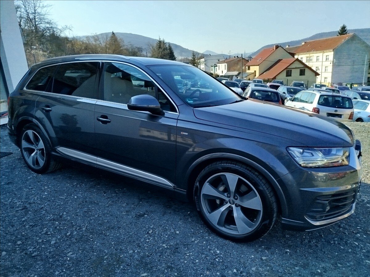 Audi Q7 SUV / Terénní 3,0 l 200 kw