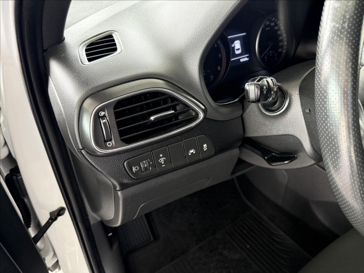 Hyundai i30 Kombi 1,4 l 103 kw