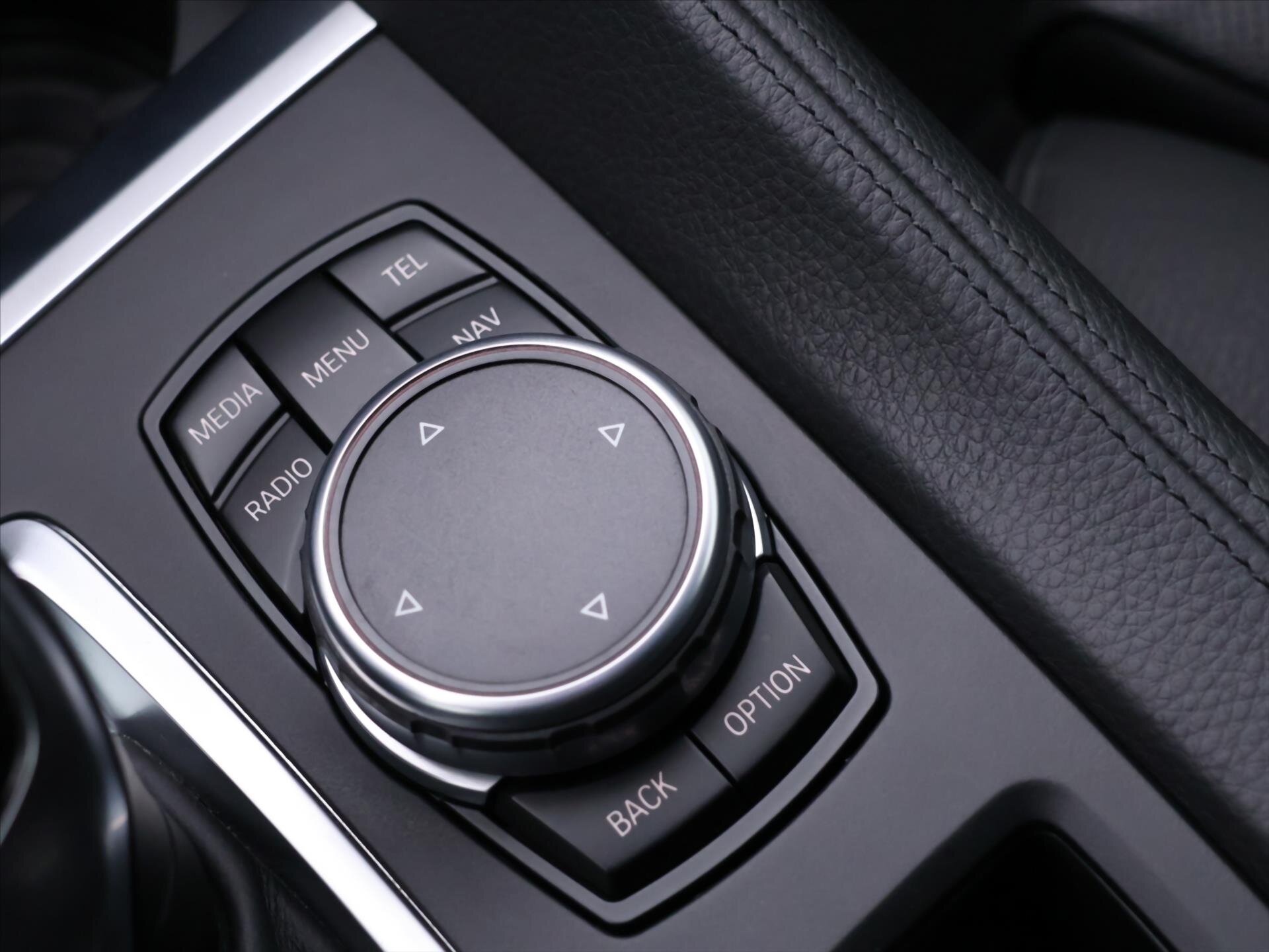 BMW X6 SUV 3,0 l 280 kw