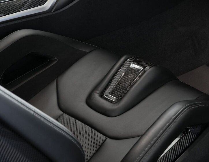 BMW M4 Kupé 3,0 l 353 kw