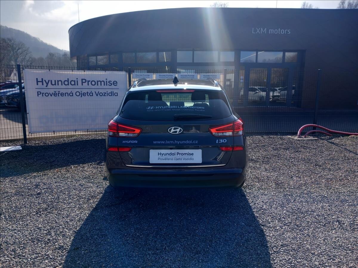 Hyundai i30 Kombi 998,0 73 kw