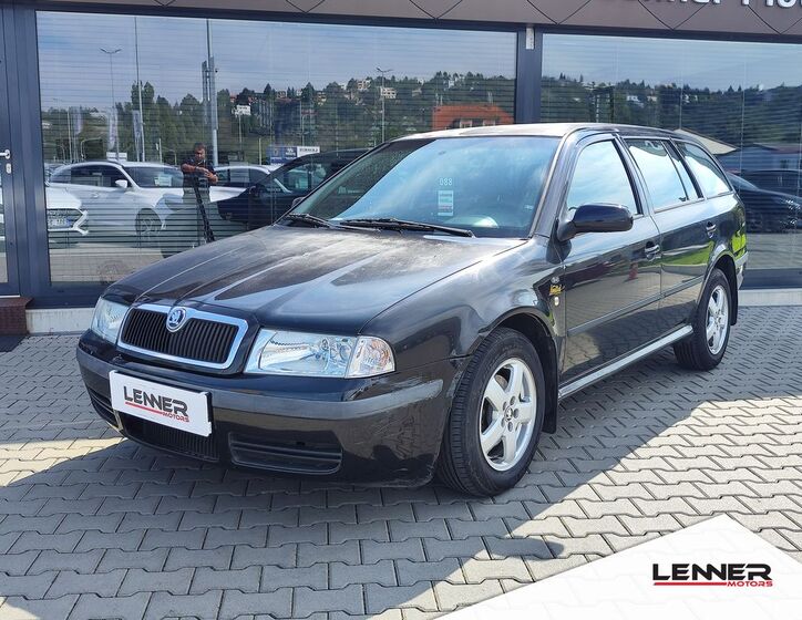 Škoda Octavia 1