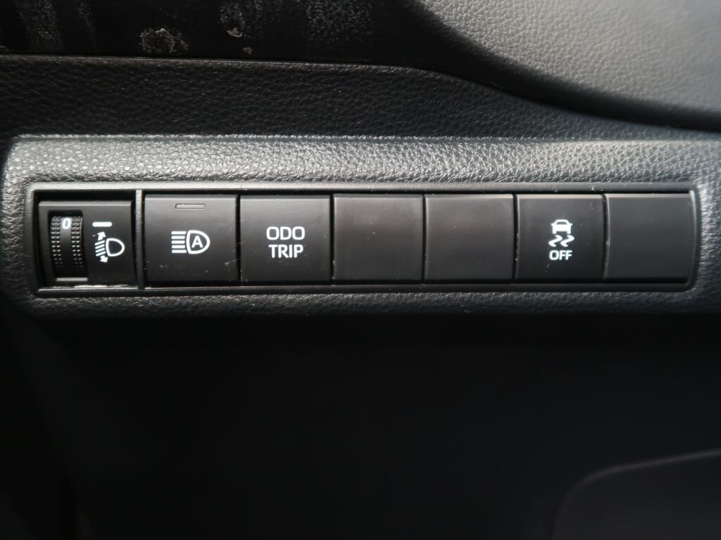 Toyota Corolla Sedan / Limuzína 1,8 l 72 kw