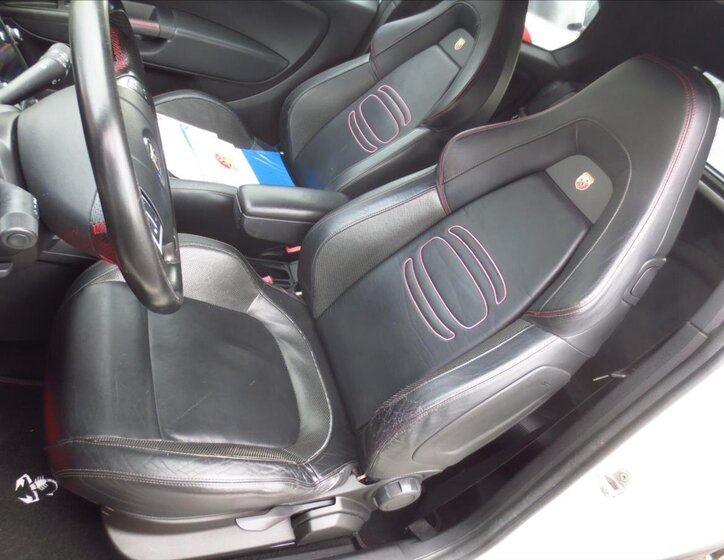 Fiat Grande Punto Hatchback 1,4 l 139 kw