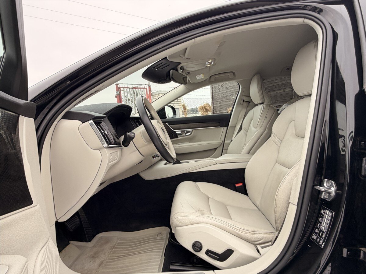 Volvo V90 Kombi 2,0 l 184 kw