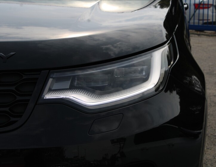 Land Rover Discovery 48