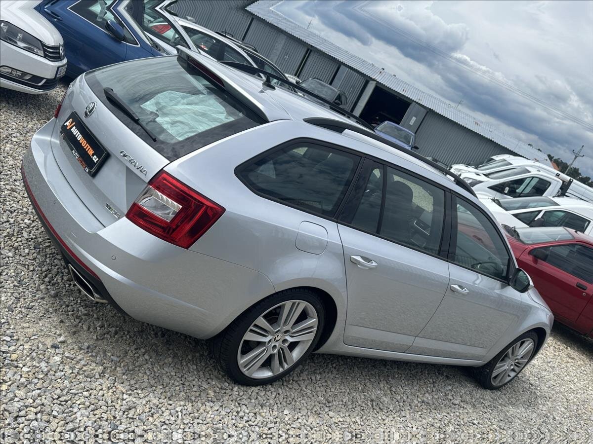 Škoda Octavia Kombi 2,0 l 162 kw