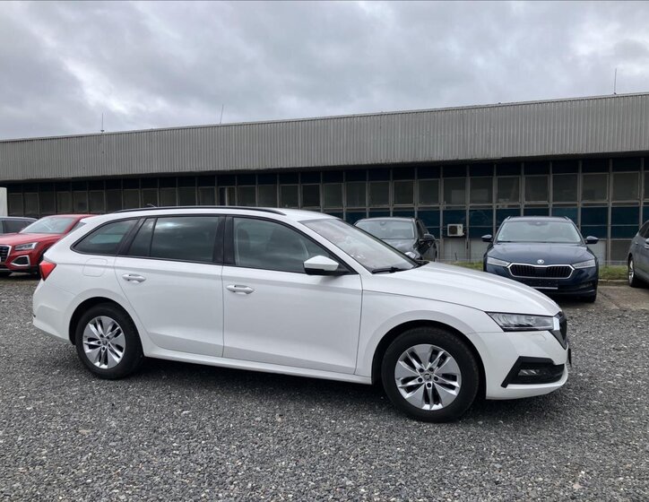 Škoda Octavia Kombi 2,0 l 85 kw