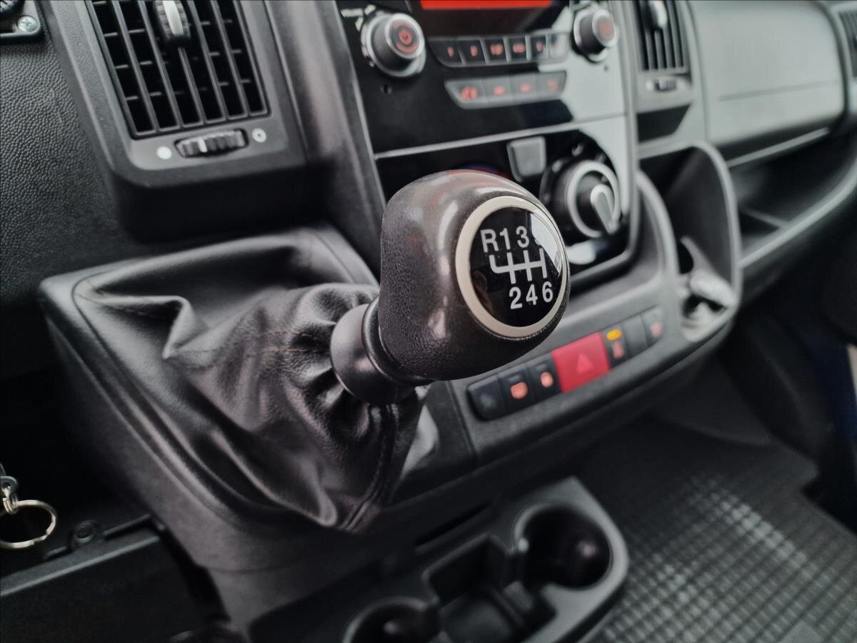 Fiat Ducato Skříň 3,0 l 100 kw