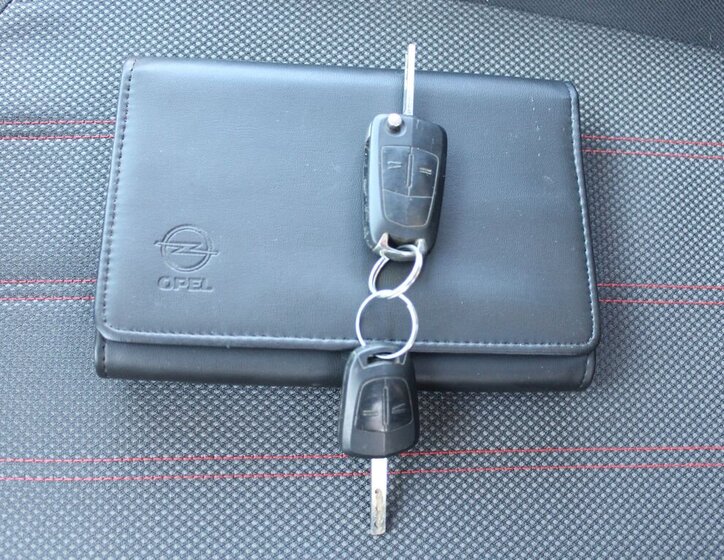 Opel Corsa Hatchback 1,2 l 63 kw