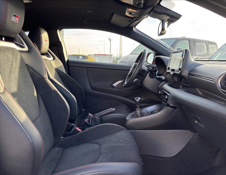 Toyota GR Yaris Hatchback 1,6 l 192 kw