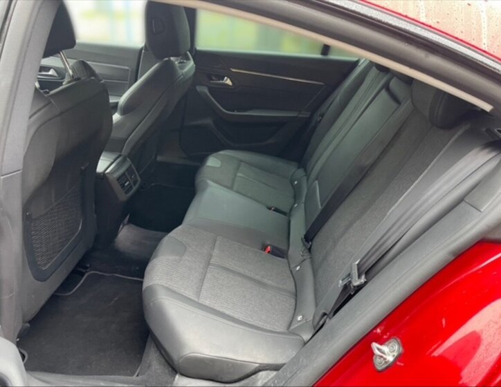 Peugeot 508 8