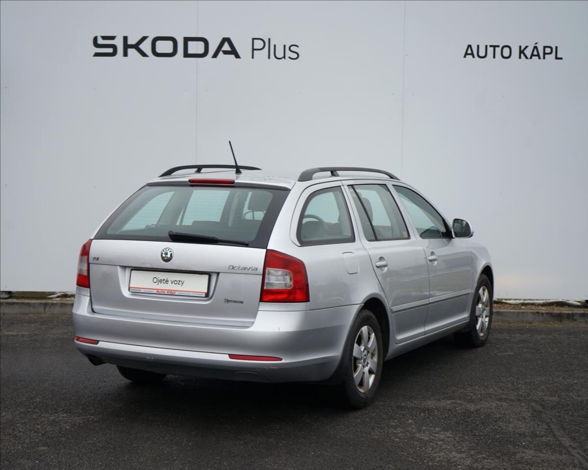 Škoda Octavia Kombi 2,0 l 103 kw