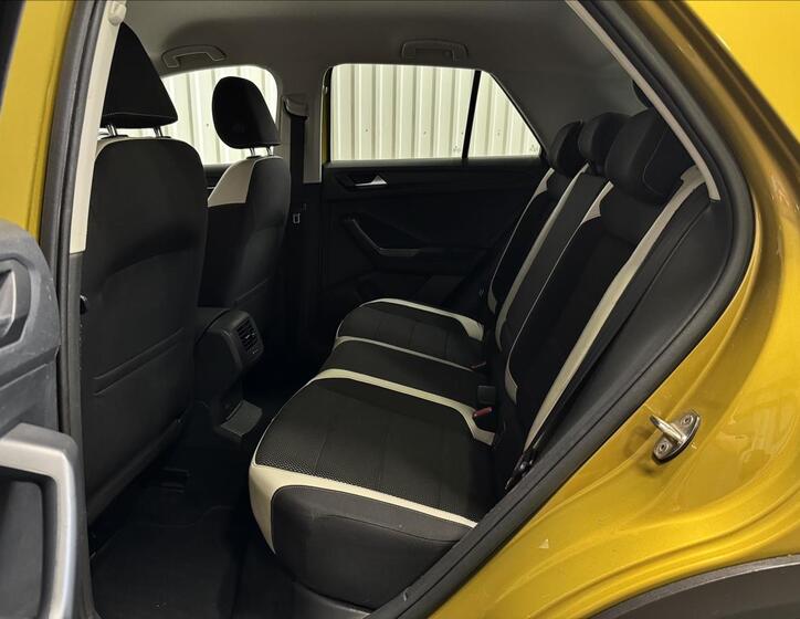 Volkswagen T-Roc 33
