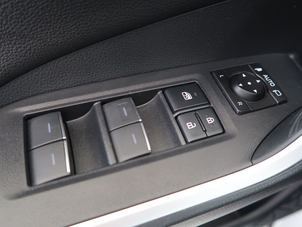 Toyota RAV4 SUV 2,5 l 131 kw