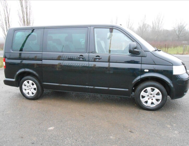 Volkswagen Multivan 5