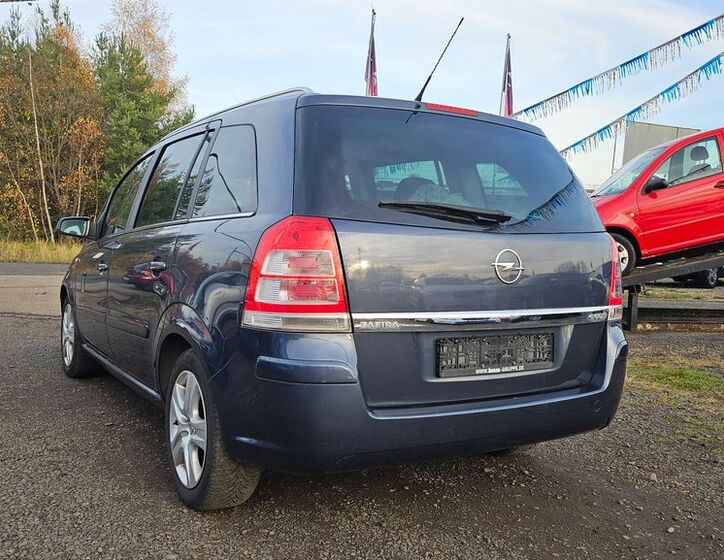 Opel Zafira 5