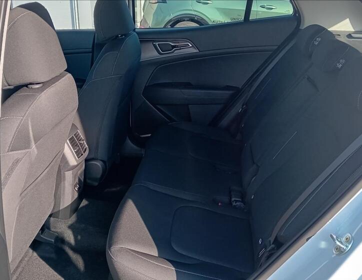 KIA Sportage 11