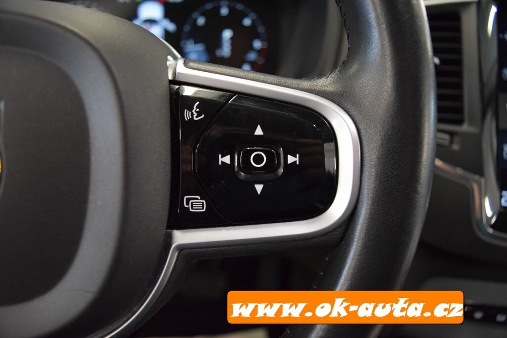 Volvo XC90 SUV 2,0 l 173 kw